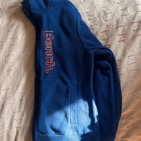 Boys Bench Zip Up Size 9/10 - Picture 1 of 4